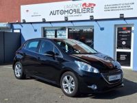 Peugeot 208 ALLURE 5P 1ERE MAIN DISTRI OK - <small></small> 7.490 € <small>TTC</small> - #1