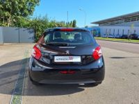 Peugeot 208 ALLURE 5P 1ERE MAIN DISTRI OK - <small></small> 7.490 € <small>TTC</small> - #6