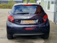 Peugeot 208 GENERATION-I 1.2 PURETECH 110ch FELINE EAT BVA START-STOP - <small></small> 9.990 € <small>TTC</small> - #4