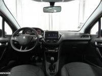 Peugeot 208 GENERATION-I 1.2 PURETECH 80 ALLURE - <small></small> 5.990 € <small>TTC</small> - #12