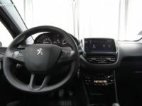 Peugeot 208 GENERATION-I 1.2 PURETECH 80 ALLURE - <small></small> 5.990 € <small>TTC</small> - #13