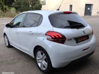 Peugeot 208 GENERATION-I 1.6 BLUEHDI 100 CH STYLE + CARPLAY - <small></small> 8.989 € <small>TTC</small> - #4