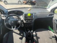 Peugeot 208 GENERATION-I 1.6 BLUEHDI 75 ch STYLE - <small></small> 9.489 € <small>TTC</small> - #13