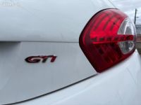 Peugeot 208 GENERATION-I 1.6 THP 200 GTI - <small></small> 9.490 € <small>TTC</small> - #18