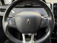 Peugeot 208 GENERATION-I 80Cv STYLE KIT DISTRI NEUF - <small></small> 5.480 € <small>TTC</small> - #15