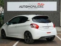 Peugeot 208 GTI 1.6 THP 200 ch - Toit panoramique - <small></small> 11.490 € <small>TTC</small> - #4