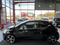 Peugeot 208 GTI 1,6 TURBO CV TOIT PANORAMIQUE CAMERA REGULATEUR LIMITEUR HIFI JBL PARK PILOT FEUX HALOGE - <small></small> 14.990 € <small>TTC</small> - #20