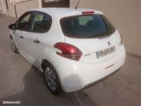 Peugeot 208 hdi 75ch 5 PLACE garantie 12 mois - <small></small> 7.750 € <small>TTC</small> - #3