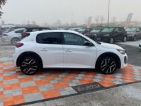 Peugeot 208 Hybrid 136 GT e-DCS6 GPS Caméra 360° - <small></small> 26.950 € <small>TTC</small> - #4