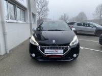 Peugeot 208 I 3 Portes GTI 1.6 THP 200 cv - <small></small> 9.990 € <small>TTC</small> - #2