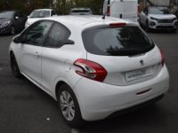 Peugeot 208 I ACTIVE 3 Portes 1.4 HDi FAP 68 cv - <small></small> 5.290 € <small>TTC</small> - #5