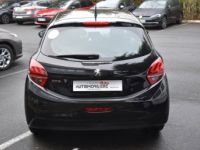 Peugeot 208 I ALLURE Phase 2 5 Portes 1.6 Blue HDi 75 cv - <small></small> 8.990 € <small>TTC</small> - #6