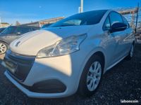 Peugeot 208 like marchand export professionnel de l'automobile - <small></small> 3.500 € <small>TTC</small> - #1