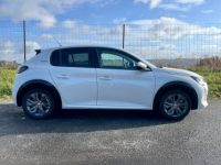 Peugeot 208 NOUVELLE E-208 136ch STYLE - <small></small> 18.990 € <small>TTC</small> - #14