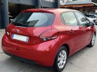 Peugeot 208 PHASE 2 LIKE 1.2 68 Cv REGULATEUR LIMITEUR BLUETOOTH 54 700 Kms CRIT AIR 1 Garantie 1 an - <small></small> 7.970 € <small>TTC</small> - #3