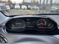 Peugeot 208 PHASE 2 LIKE 1.2 68 Cv REGULATEUR LIMITEUR BLUETOOTH 54 700 Kms CRIT AIR 1 Garantie 1 an - <small></small> 7.970 € <small>TTC</small> - #12