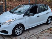 Peugeot 208 premier mains 5 place - <small></small> 8.990 € <small>TTC</small> - #2