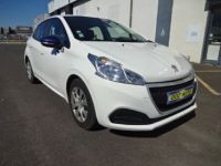 Peugeot 208 PureTech 68ch BVM5 Like - <small></small> 8.990 € <small>TTC</small> - #3