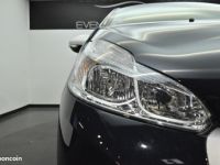 Peugeot 208 PureTech 68ch BVM5 Like - <small></small> 8.990 € <small>TTC</small> - #15