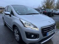 Peugeot 3008 1.2i PureTech S&S - 130 Allure Gps + Clim + Attelage - <small></small> 12.990 € <small>TTC</small> - #22