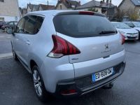 Peugeot 3008 1.2i PureTech S&S - 130 Allure Gps + Clim + Attelage - <small></small> 12.990 € <small>TTC</small> - #24