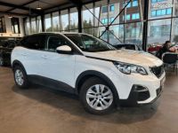 Peugeot 3008 130CH boite auto suivi complet GARANTIE 6 ANS INTEGRALE Y COMPRIS MOTEUR GPS LED 305-mois - <small></small> 16.987 € <small>TTC</small> - #3