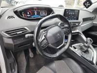 Peugeot 3008 1.5 BLUEHDI 130 ALLURE START-STOP - <small></small> 16.990 € <small>TTC</small> - #22