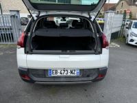 Peugeot 3008 1.6 BlueHDi S&S - 120 Allure Gps + Camera AR + Radar AR + Clim - <small></small> 12.990 € <small>TTC</small> - #9