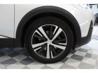 Peugeot 3008 2.0 BlueHDi S&S - 150ch 2016 GT Line PHASE 1 - <small></small> 19.490 € <small>TTC</small> - #23