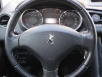 Peugeot 3008 GENERATION-I 2.0 BLUEHDI 150 CH BUSINESS PACK + GRIP CONTROL - <small></small> 10.989 € <small>TTC</small> - #18