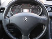 Peugeot 3008 GENERATION-I 2.0 HDI 150 CH BUSINESS PACK + GRIP CONTROL - <small></small> 10.989 € <small>TTC</small> - #18