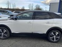 Peugeot 3008 HYBRID 225CH ALLURE PACK E-EAT8 - <small></small> 26.990 € <small>TTC</small> - #4