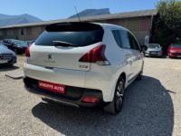 Peugeot 3008 HYBRID4 2.0 E-HDI FAP ETG6 + ELECTRIC 37CH STYLE/ CRITAIR 2 / - <small></small> 7.499 € <small>TTC</small> - #4