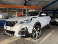 Peugeot 3008 II 1.6 BlueHDi 120ch Allure S&S - <small></small> 14.990 € <small>TTC</small> - #1