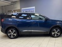 Peugeot 3008 II HYBRID 225ch Allure Pack e-EAT8 - <small></small> 28.990 € <small>TTC</small> - #8