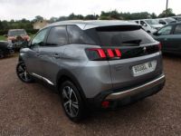 Peugeot 3008 III ALLURE 130 CV ESSENCE GPS 3D CAMÉRA FULL LEDS USB JA 18 MP3 I-COKPIT RÉGULATEUR - <small></small> 15.200 € <small>TTC</small> - #3