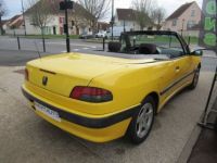 Peugeot 306 CABRIOLET 1.6 88CH - <small></small> 3.990 € <small>TTC</small> - #17