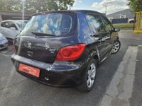 Peugeot 307 1.6 HDi 16v - 110 Exécutive Pack FAP - <small></small> 2.490 € <small>TTC</small> - #5