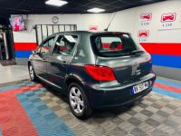 Peugeot 307 1.6e 16V Exécutive BVA 107.000 km - <small></small> 5.499 € <small>TTC</small> - #4