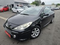 Peugeot 307 CC 2.0e 16V 141ch Navteq on Board - <small></small> 4.490 € <small>TTC</small> - #1