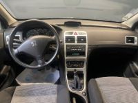 Peugeot 307 SW 1.6 ESS 110 CV 215 000 KMS - <small></small> 2.990 € <small>TTC</small> - #15