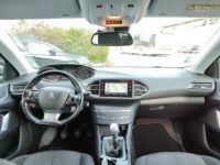 Peugeot 308 1.2 110 Active Courroie faite - <small></small> 9.990 € <small>TTC</small> - #28