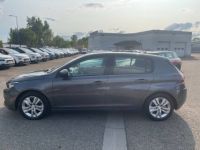 Peugeot 308 1.2 110ch Active Business 1erMain GPS CarPlay DistriNeuf TVA20% 8,250Euro H.T. - <small></small> 9.900 € <small>TTC</small> - #9