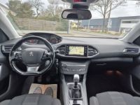 Peugeot 308 1.2 e-THP 130 cv ALLURE - Caméra de recul - - <small></small> 7.990 € <small>TTC</small> - #8