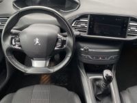 Peugeot 308 1.2 ESSENCE 110CH S S ALLURE PACK - <small></small> 13.990 € <small>TTC</small> - #5