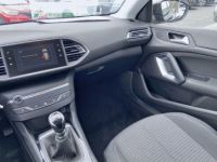 Peugeot 308 1.2 PURETECH 110 ACTIVE GPS - <small></small> 12.980 € <small>TTC</small> - #22