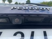 Peugeot 308 1.2 PureTech 110ch S&S Tech Edition 1erMain GPS Caméra TVA20% Récupérable Prime à la conversion - <small></small> 13.990 € <small>TTC</small> - #17