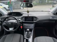 Peugeot 308 1.2 puretech 110CH STYLE APPLE CARPLAY + CAMERA DE RECUL - <small></small> 12.275 € <small>TTC</small> - #14