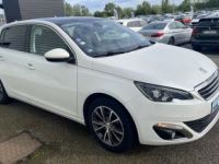 Peugeot 308 1.2 PURETECH 130CH ALLURE S&S 5P - <small></small> 10.990 € <small>TTC</small> - #16