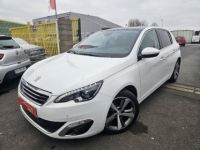 Peugeot 308 1.2 PureTech 130ch SetS BVM6 Féline - <small></small> 7.990 € <small>TTC</small> - #1